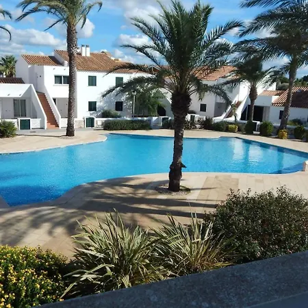 Apartment En Menorca Con Piscina Y Cerca Playa